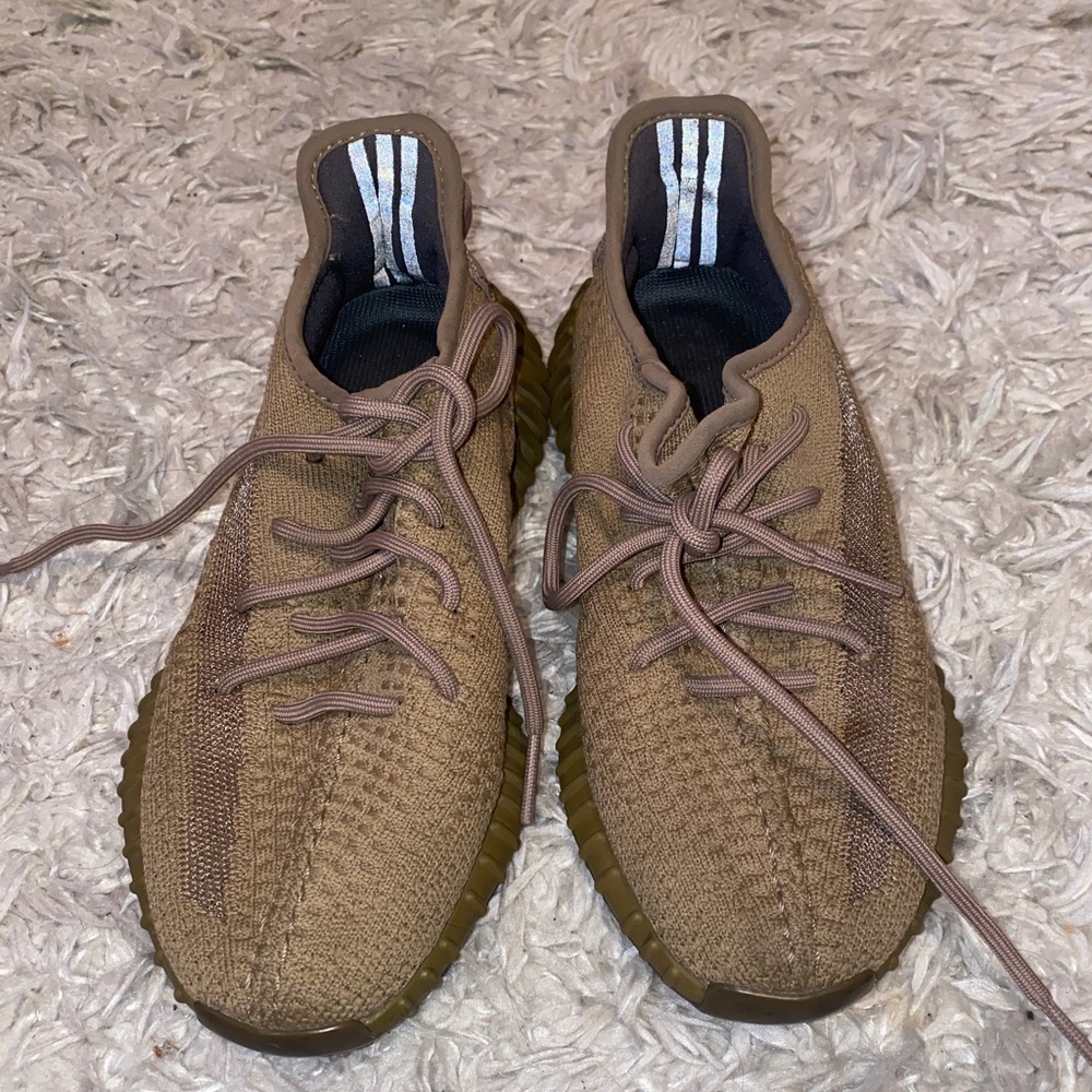 YEEZY BOOST 350 V2 5.5